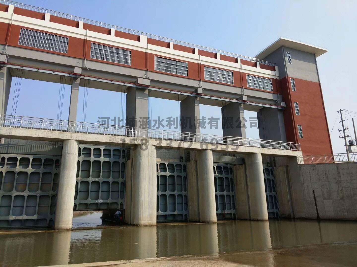 安徽鋼閘門卷揚啟閉機安裝案例